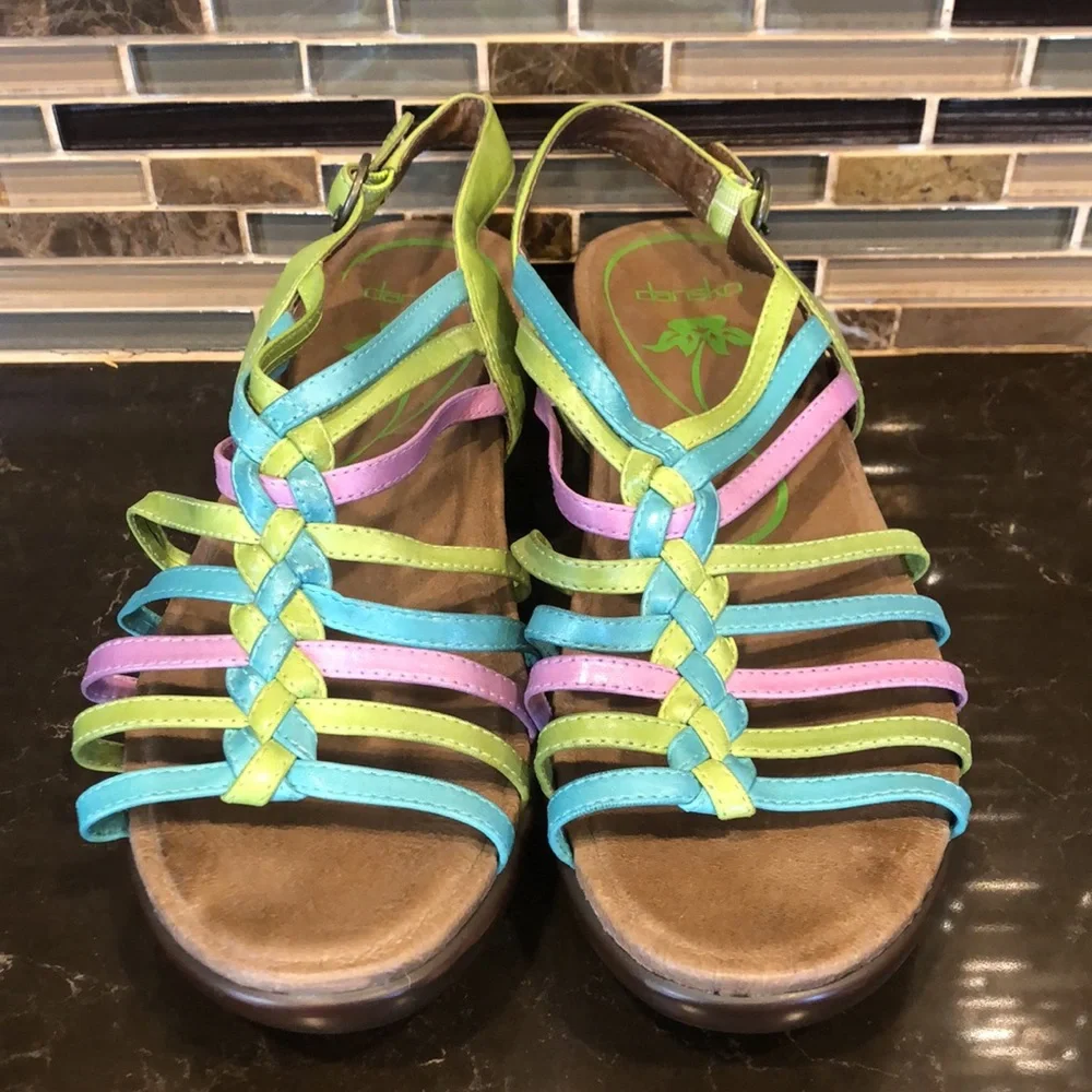 Colorful Strappy Sandals - Picture 2 of 8